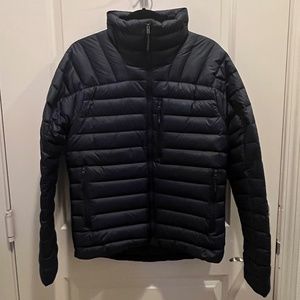 NORTH FACE LIGHTWEIGHT PUFFER JACKET - Size SMALL - NAVY - Like New!